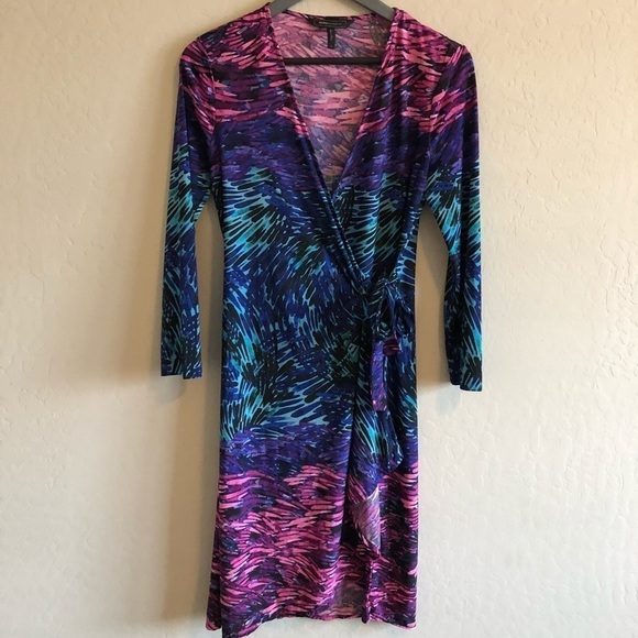 bcbgmaxazria Adele' Print Jersey Wrap Dress - Picture 5 of 9